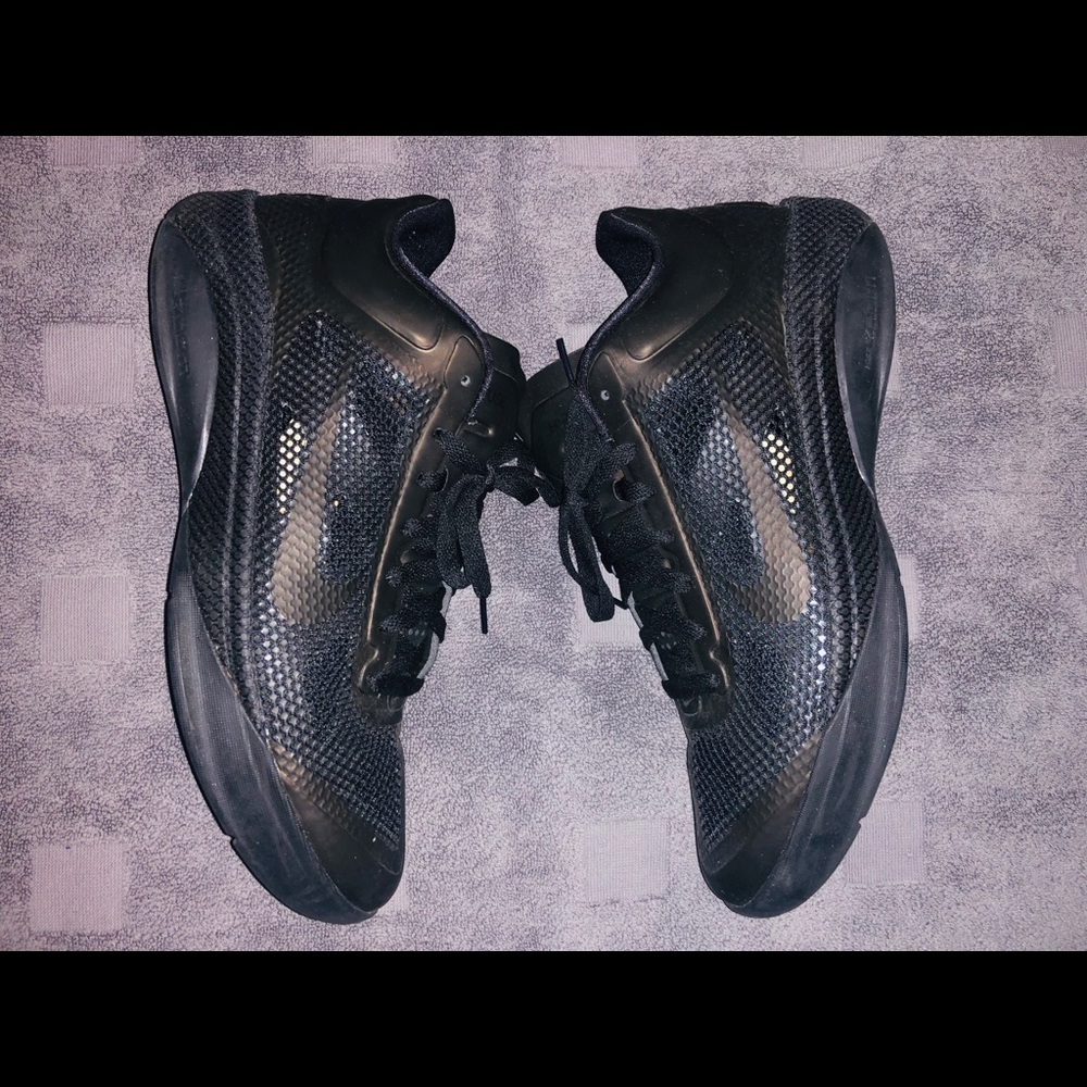 Nike Hyperfuse Low - image 3